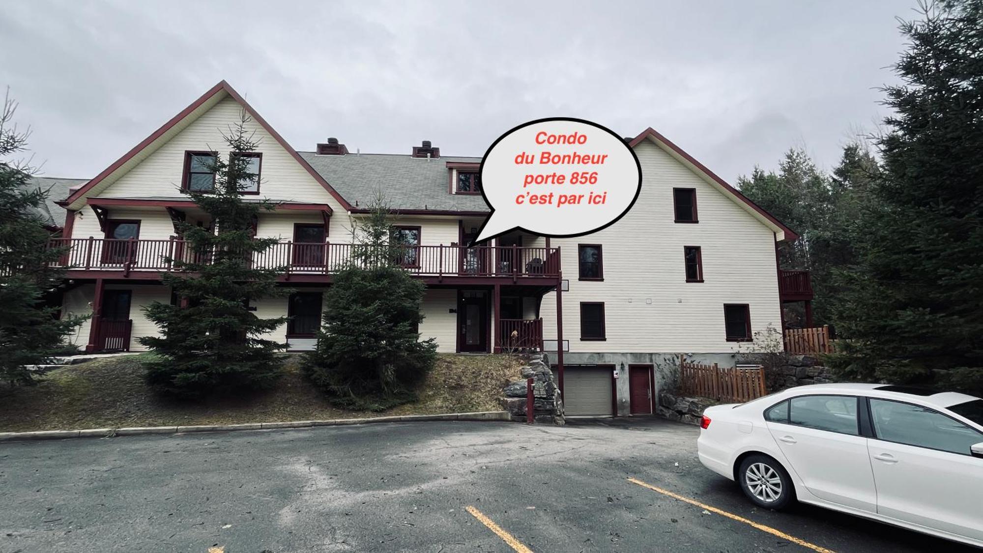 Condo Du Bonheur Mont-Tremblant Exterior photo